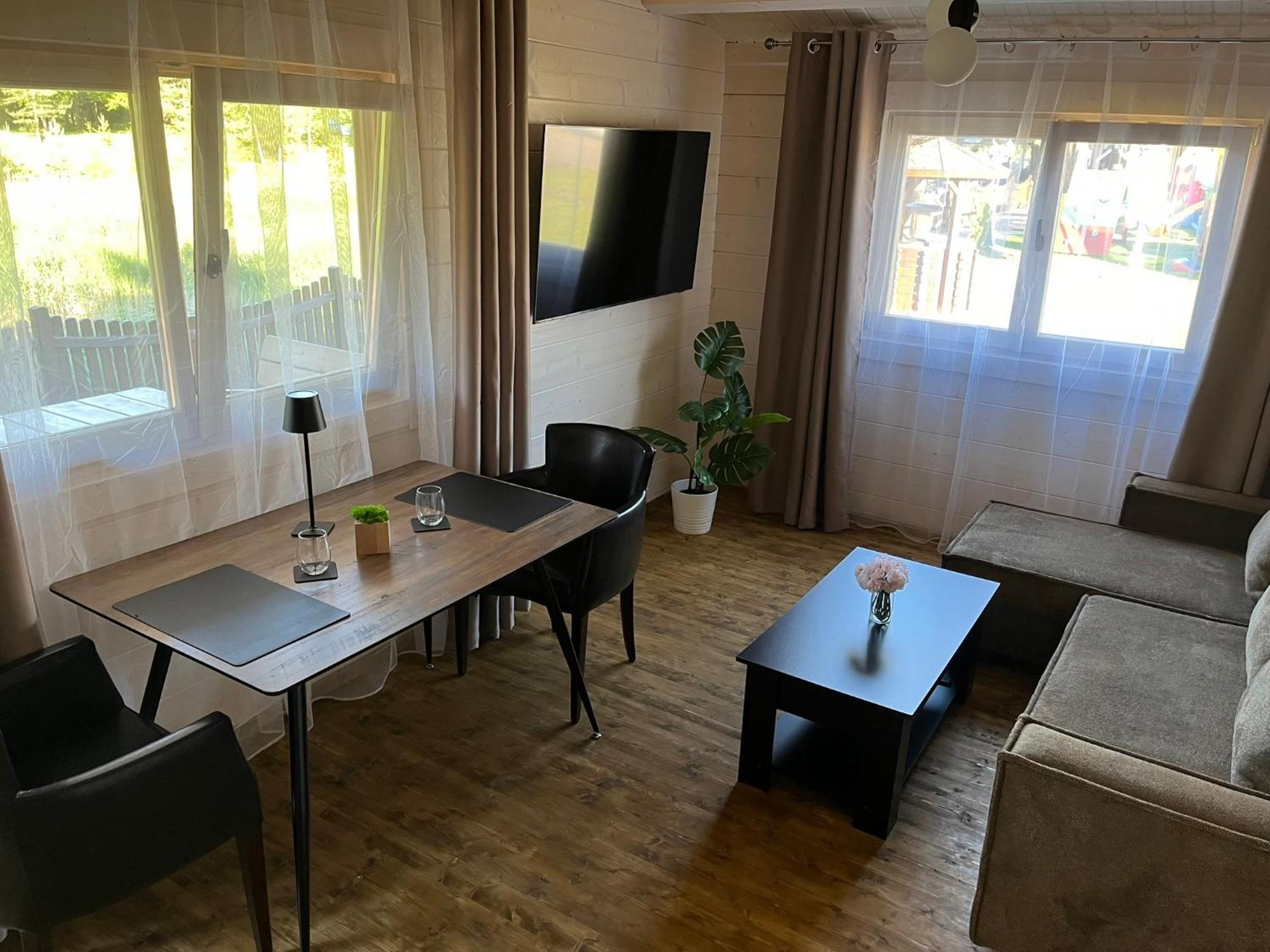 Butenas Hotel Tyla Biržai Eksteriør billede